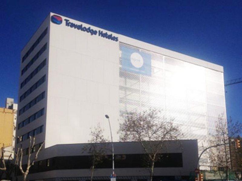 Travelodge Barcelona Poblenou Εξωτερικό φωτογραφία